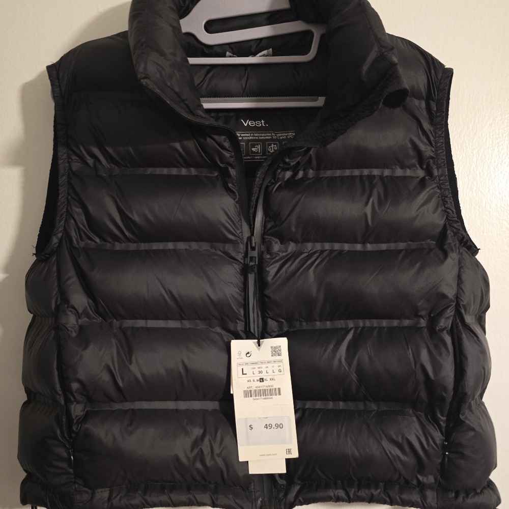 Zara Cropped Black Puffer Vest
